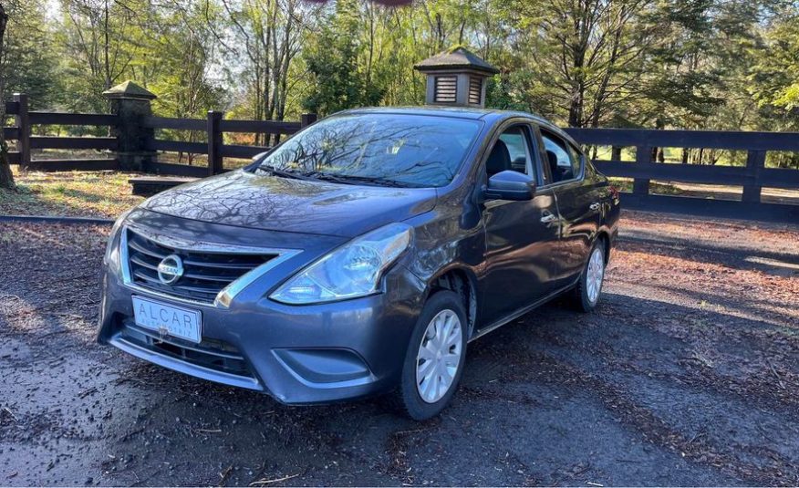 2017 Nissan Versa